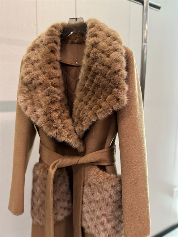 Maxmara mid-length cashmere coat